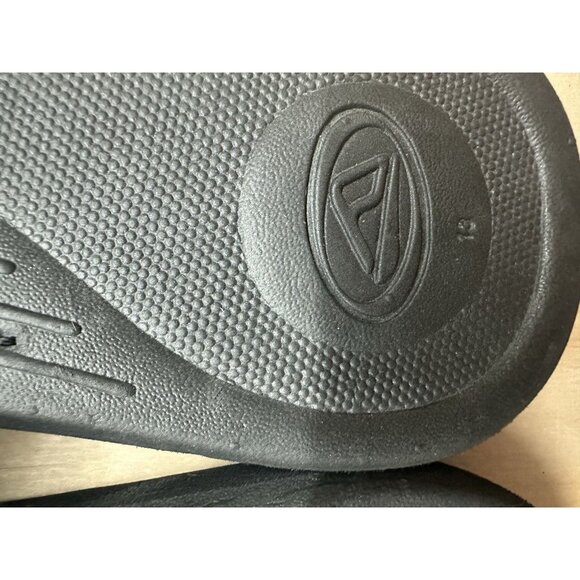 Reef Sandals Men’s 13 Aztec Design Red Gray Flip Flop Excellent Quality - Picture 4 of 6